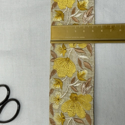 インド刺繡リボン  幅50mm  25cm～  イエロー 3枚目の画像