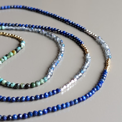 秋冬的濃鬱藍色 ◆ 銀金戀人，青金石與托帕石超長項鍊，醫用不鏽鋼，秋季限量版 第4張的照片