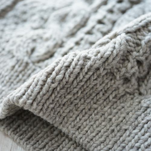 ☆SALE【即納可】ローゲージウール・ハイネックケーブル編みベスト（NP