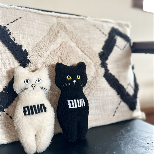 猫グッズ 猫 ネコ ぬいぐるみ 名前入れ 70％ 置物 刺繍 インテリア