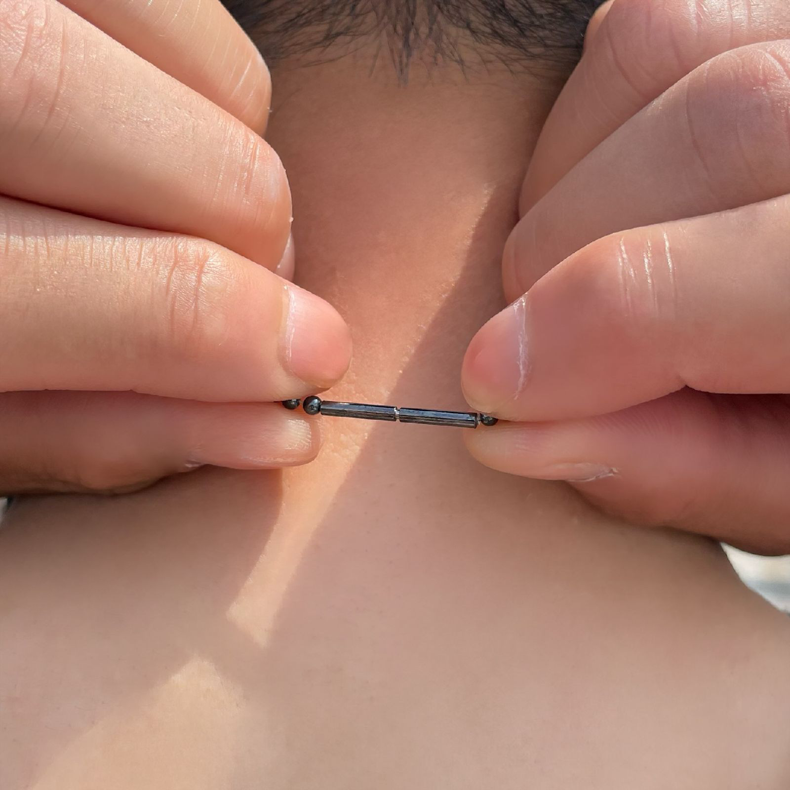 【コンビネーションが最高】K18ビーズ カットオニキス ヘマタイト 磁気 ネックレス ＳＰＫｎ２ 最高の贈り物