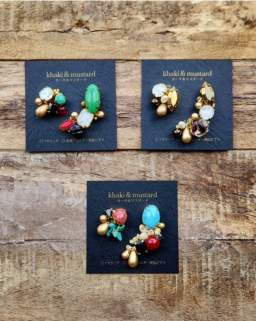 配色にこだわったvintage ビジュー♡イヤーカフ