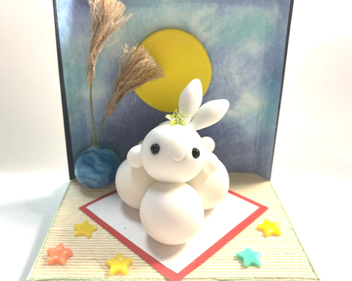 作家さんの置き物 4a2d3562d675e0d824921028e9cfda