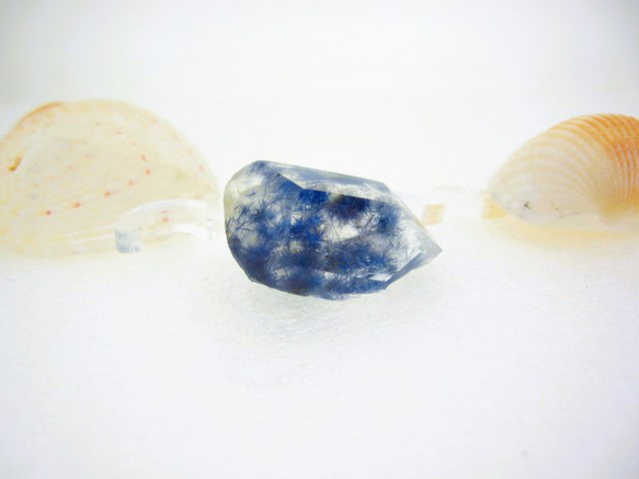 デュモルチェライト イン クォーツ (204) 天然石 luce 通販 16380481