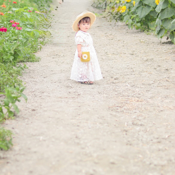 キッズ ポシェット 手編み 春夏 花 子供用 バック ニット 2枚目の画像