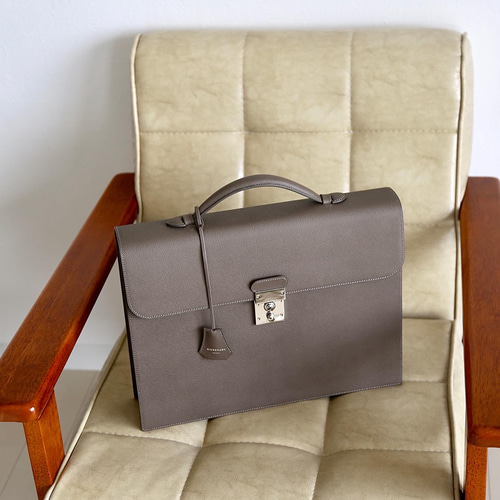 受注製作 】錠前ブリーフケース ビジネスバッグ KINGSBURY 通販