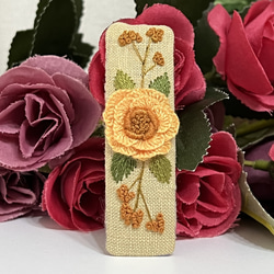 刺繍ブローチ　ヘアピン　夏　花　ギフト　ハンドメイド 2枚目の画像