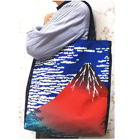 和柄大きめトートバッグ  赤富士 浮世絵 にゃんこ 招き猫 ショルダーバッグ エコバッグ 8枚目の画像