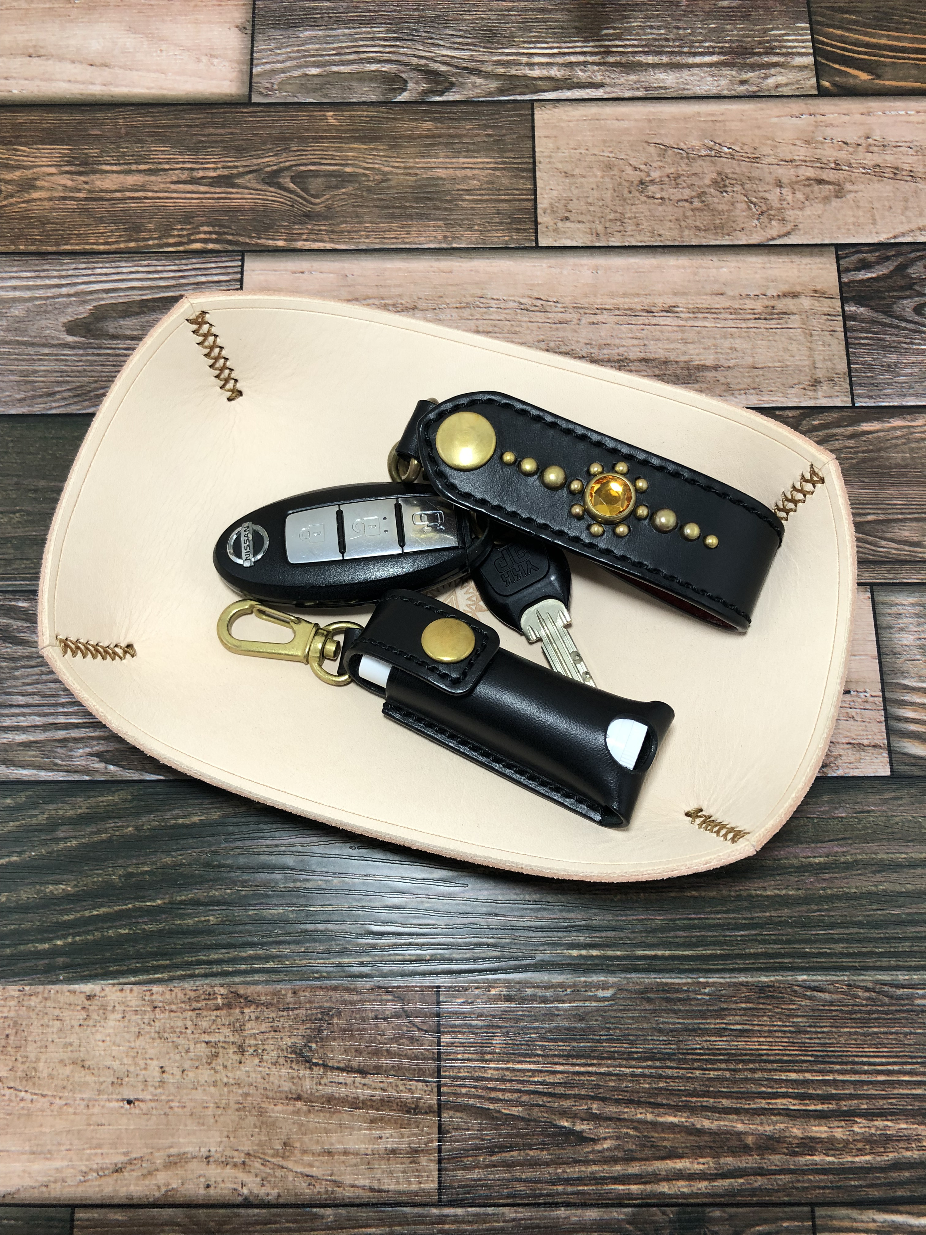 トレイ 陶器製 ドッグモチーフ アッシュトレイ Cartier 小物入れ
