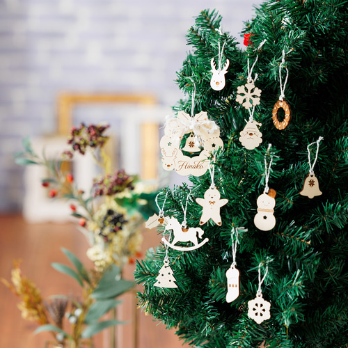 クリスマスツリーリース HAPPY HOLIDAY クリスマス⌇リース, オーナメント, 名入れ, 木製「Happy Holidays