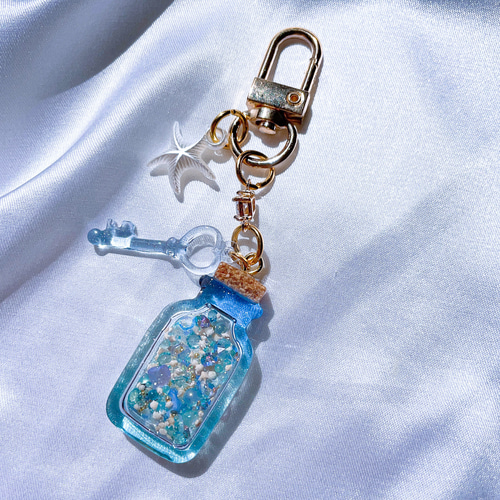 シャカシャカキーホルダー　ブルージャム瓶シェイカー シャカシャカキーホルダーブルージャム瓶シェイカー