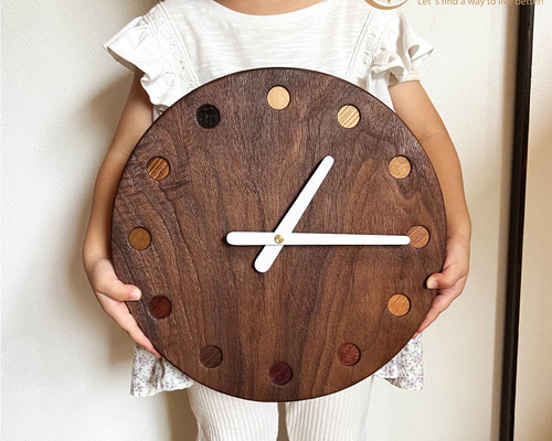 大型木製置き時計 ダークブラウン　明治 モダンデザインの置き時計 ダークブラウン 明治 - メルカリ