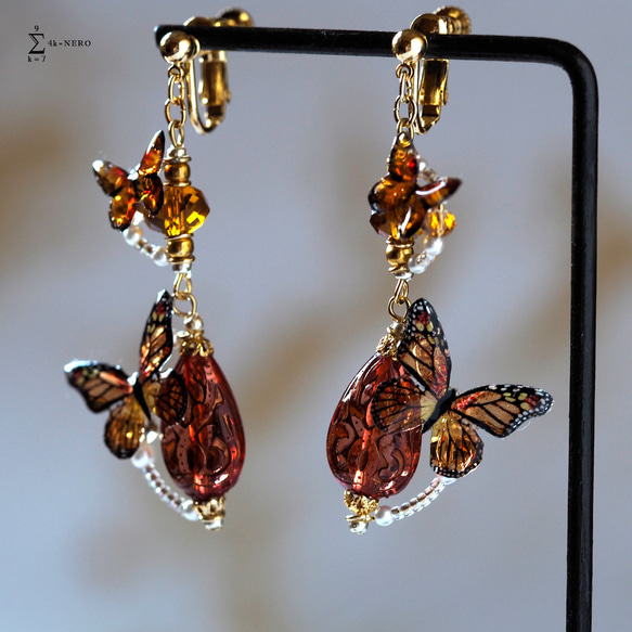 耳飾り アッサムの雫とオレンジ蝶々 ミューラー型擬態 〈 イヤリング , ピアス 〉 8枚目の画像