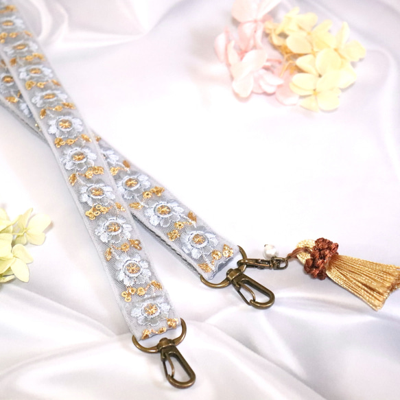 インド刺繍リボン　ショルダー インド刺繍リボン ショルダーベルト スマホショルダー - ～haru