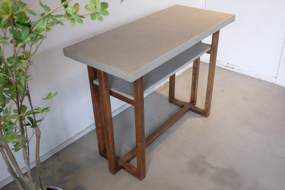 モルタル×木　クロス脚テーブル 