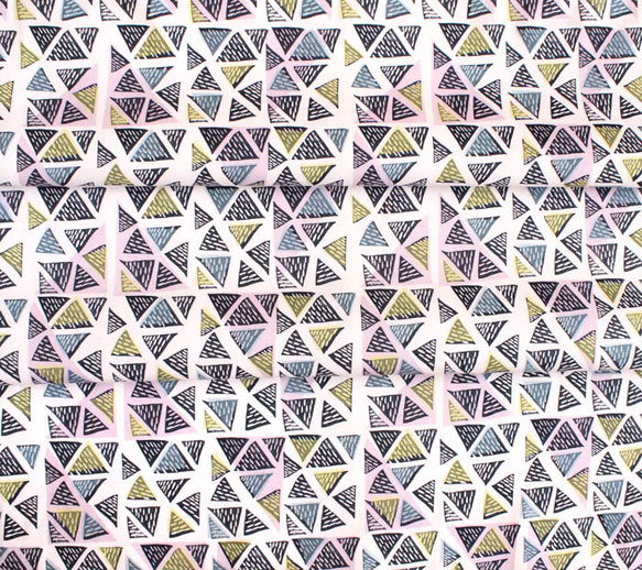 カットクロス Paintbrush Studio New Abstracts Triangle Stamp 6枚目の画像