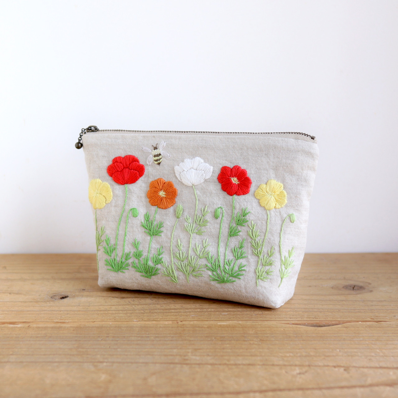 【リネン刺繍　ようこママページ】ボートポーチ