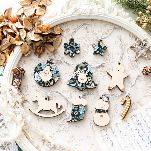 クリスマス⌇オーナメント, 木製, 柄入り「Happy Holidays