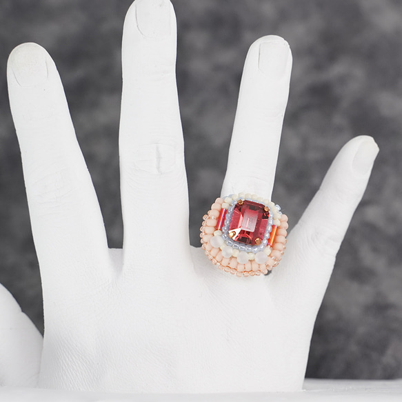 閒聊戒指，也可用於繫圍巾 168 均碼串珠刺繡戒指 粉紅色 Bijou 超大戒指 第4張的照片