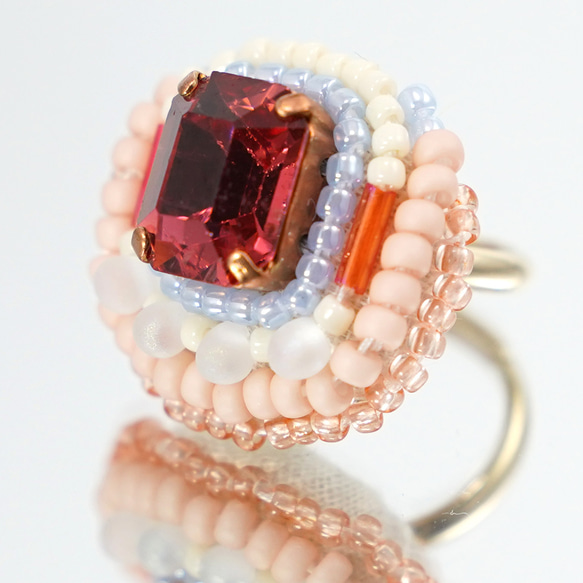 閒聊戒指，也可用於繫圍巾 168 均碼串珠刺繡戒指 粉紅色 Bijou 超大戒指 第7張的照片