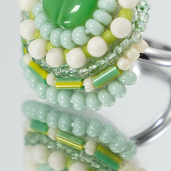 閒聊戒指，也可用於繫圍巾 169 均碼串珠刺繡戒指 綠色 超大戒指 第7張的照片