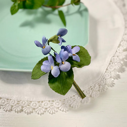 布花かれんな野すみれのブーケコサージュ 6枚目の画像