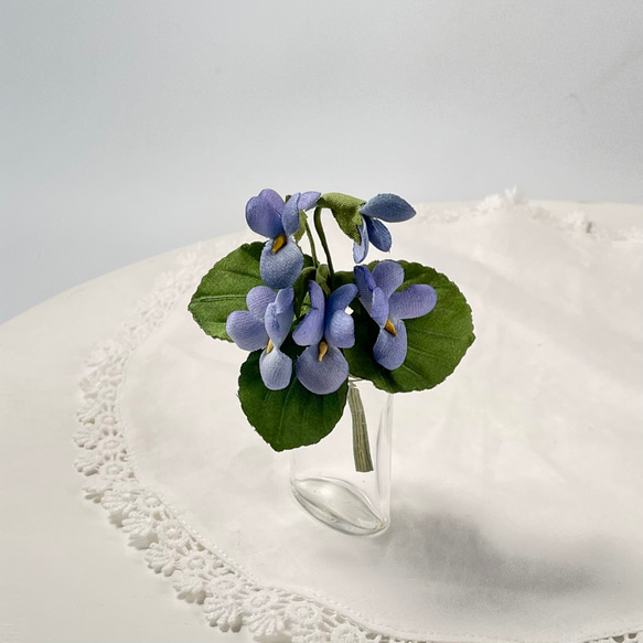 布花かれんな野すみれのブーケコサージュ 8枚目の画像