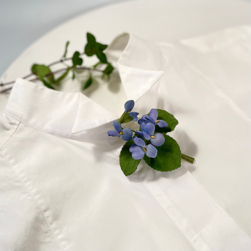 布花かれんな野すみれのブーケコサージュ コサージュ 布花工房