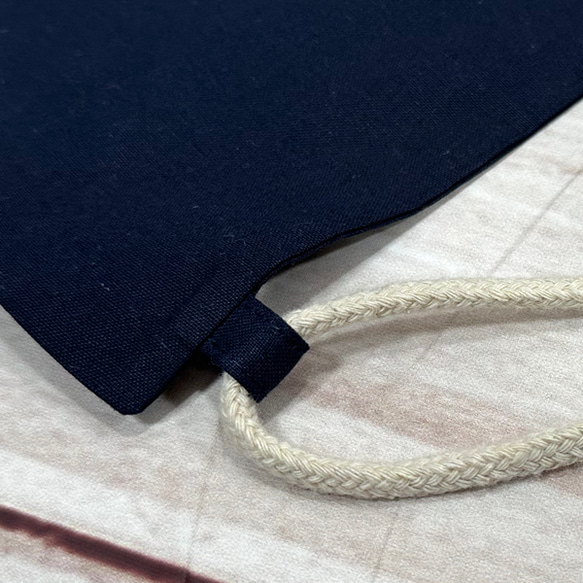 【包郵】刺繡三貓剪影刺繡棉質抽繩背包帶手柄&lt;海軍藍&gt; 第4張的照片