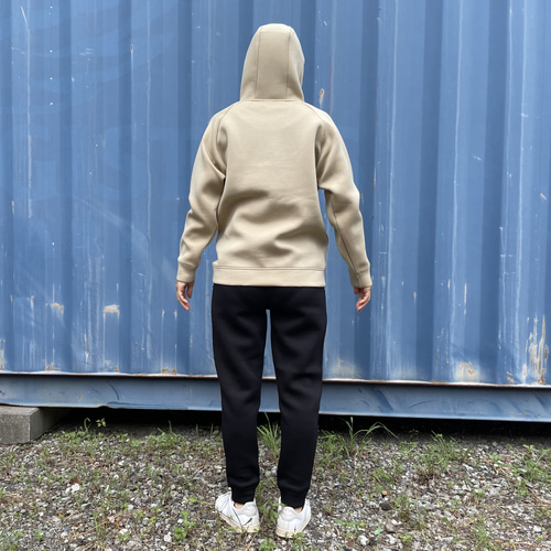 秋〜春まで！【ユニセックス 】ダンボールニット シームポケット