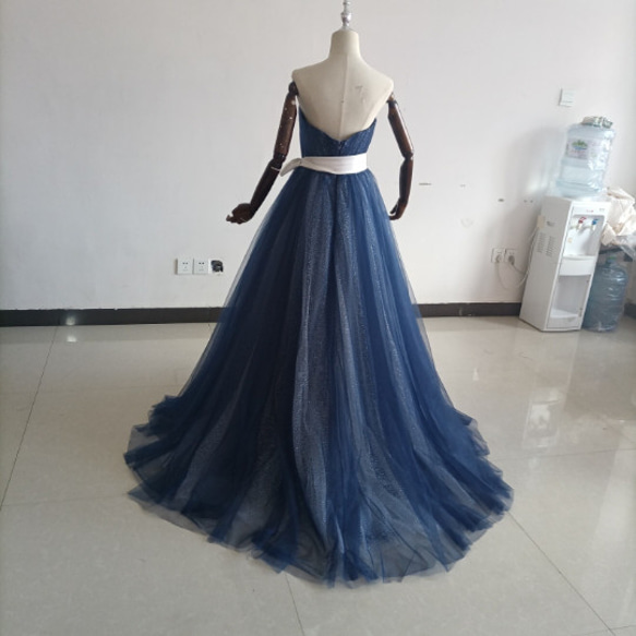 豪華！ カラードレス 青/ブルー キラキラチュール 結婚式/披露宴 5枚目の画像