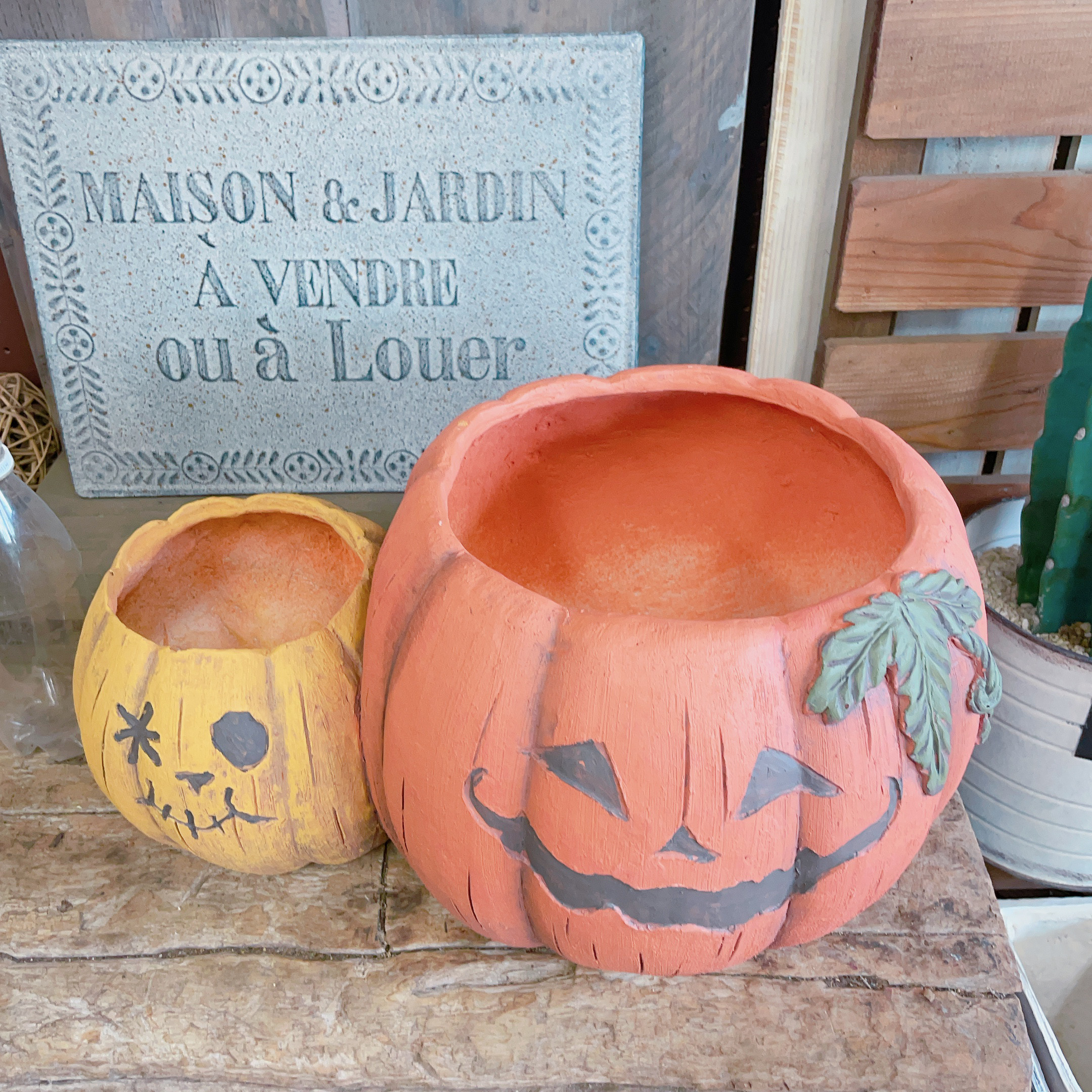 ミルキーさま20%OFF 陶器鉢 ハロウィン　コウモリ鉢　パンプキンとねずみさん ハロウィン　コウモリ鉢　パンプキンとねずみさん 陶器鉢 ミルキーさま20%OFF