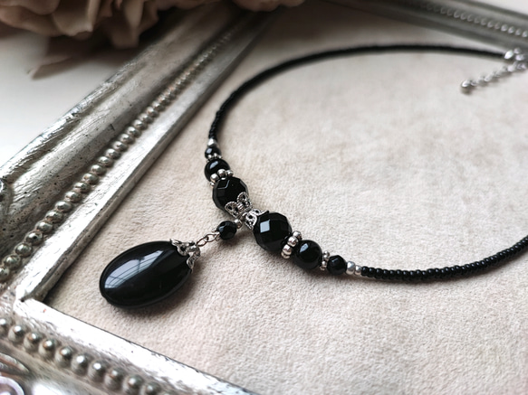 オーバル型ブラックオニキスのネックレス ネックレス