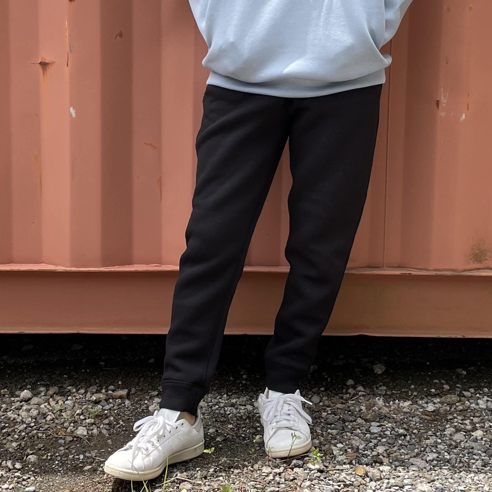 秋〜春まで！【ユニセックス 】ダンボールニット サイドポケット付パンツ【ブラック】