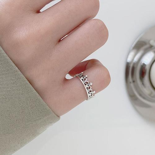 S925純銀製 小指指輪 クラウンのオープンバックリング レトロスタイル