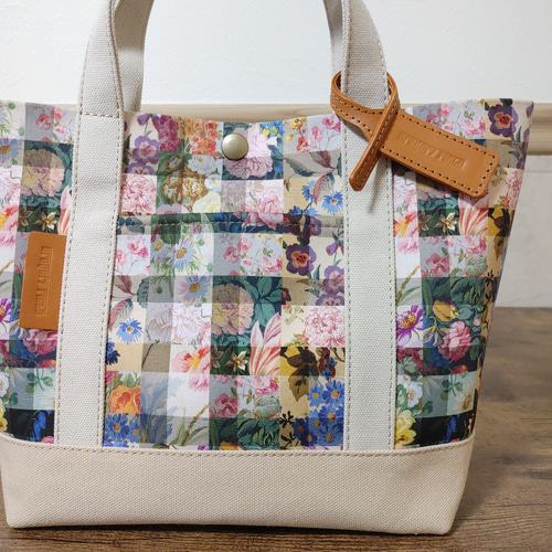 あつ様　ハンドメイド　リバティ　アーカイブギンガム　バッグ　オーダーページ アーカイブギンガムのサイドポケットバッグ【パープル】Mサイズ