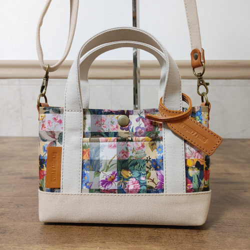 COACH マルチカラー スマホショルダー COACH マルチカラー スマホショルダーバッグ - メルカリ