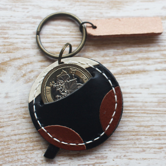 你可以獲得金幣！皮革鑰匙鏈“Coin Shima Enaga”皮革 第4張的照片