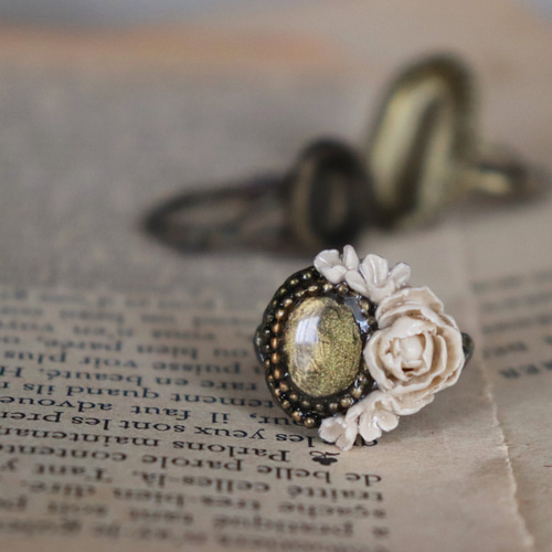 アンティーク　花の指輪