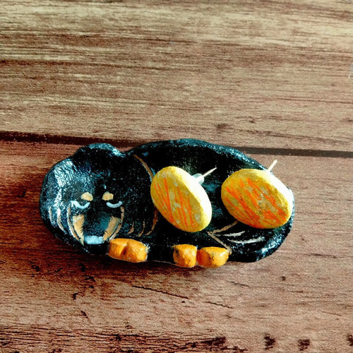 ねんねダックス ブラックタン ミニチュアダックス ブラック 犬 小皿 豆