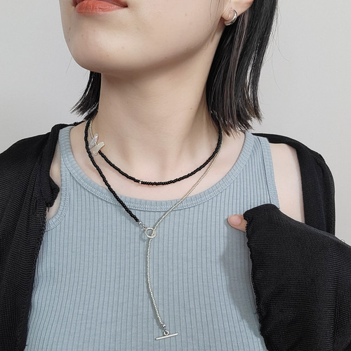 ケシパールとシルバー×ブラックビーズ ビーズマンテルロングネックレス