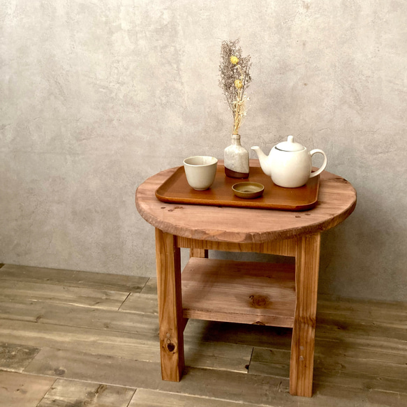 丸いサイドテーブル　国産杉無垢材　禅　ティーテーブル　ソファーテーブル　北欧　シャビー　センターテーブル　ダーク 10枚目の画像
