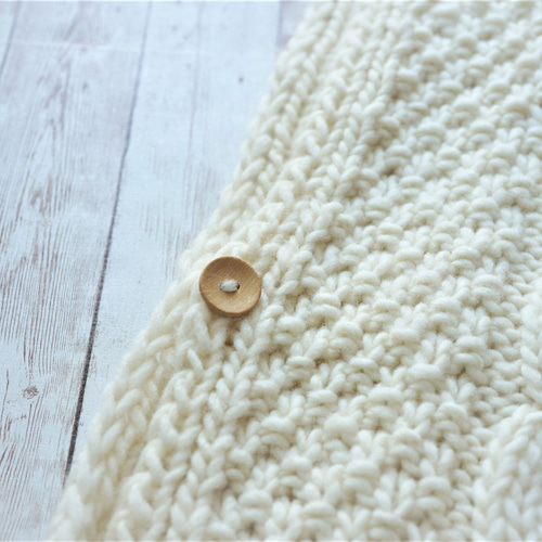 【極美品】nestrobeネストローブ　ペルーニット2wayベスト　ホワイト 極美品】nestrobeネストローブペルーニット2wayベストホワイト