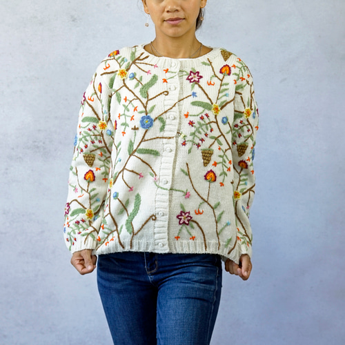 激レア　一点物　GELLAN EUROPE　GEE メデューサ　刺繍　ニット 激レア一点物GELLAN EUROPEGEE メデューサ刺繍ニット