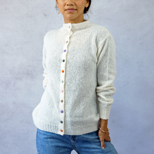 ラスト1点【即納可】ふわふわベビーアルパカ・カラフル糸釦