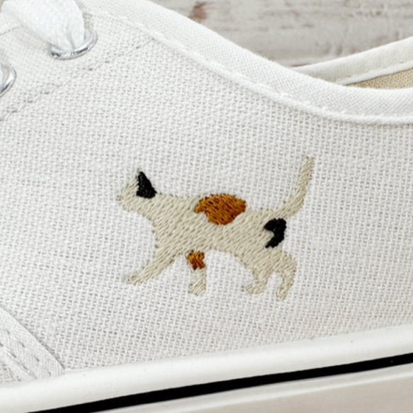 [特價] [包郵] 一點貓咪剪影刺繡帆布運動鞋辦公鞋 第8張的照片