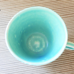 【モネの池色のティーカップ】陶器 贈り物 水 空 海 蒼 碧 宇宙 ギフト コーヒー ワケありな逸品 3枚目の画像