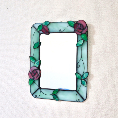 バラの壁掛け鏡 ステンドグラスオブジェ