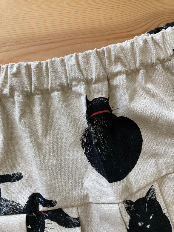 プリーツスカート黒猫　綿麻素材ノスタルジックなスカート 4枚目の画像