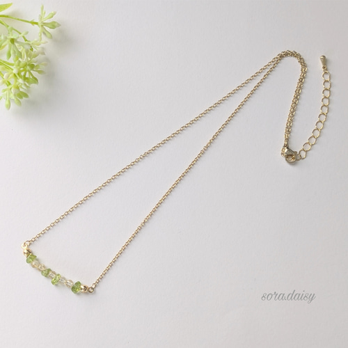シトリン・ペリドットの華奢な天然石ネックレス *8月11月誕生石